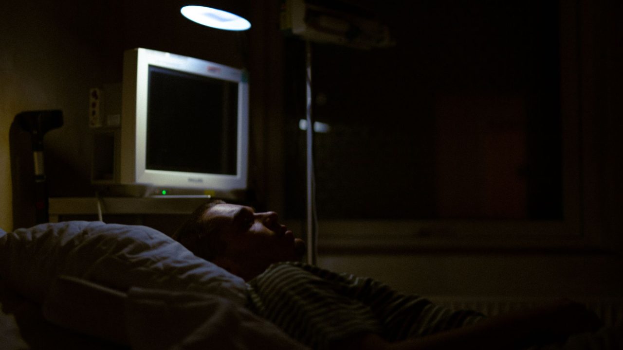 hospital room patient monitor