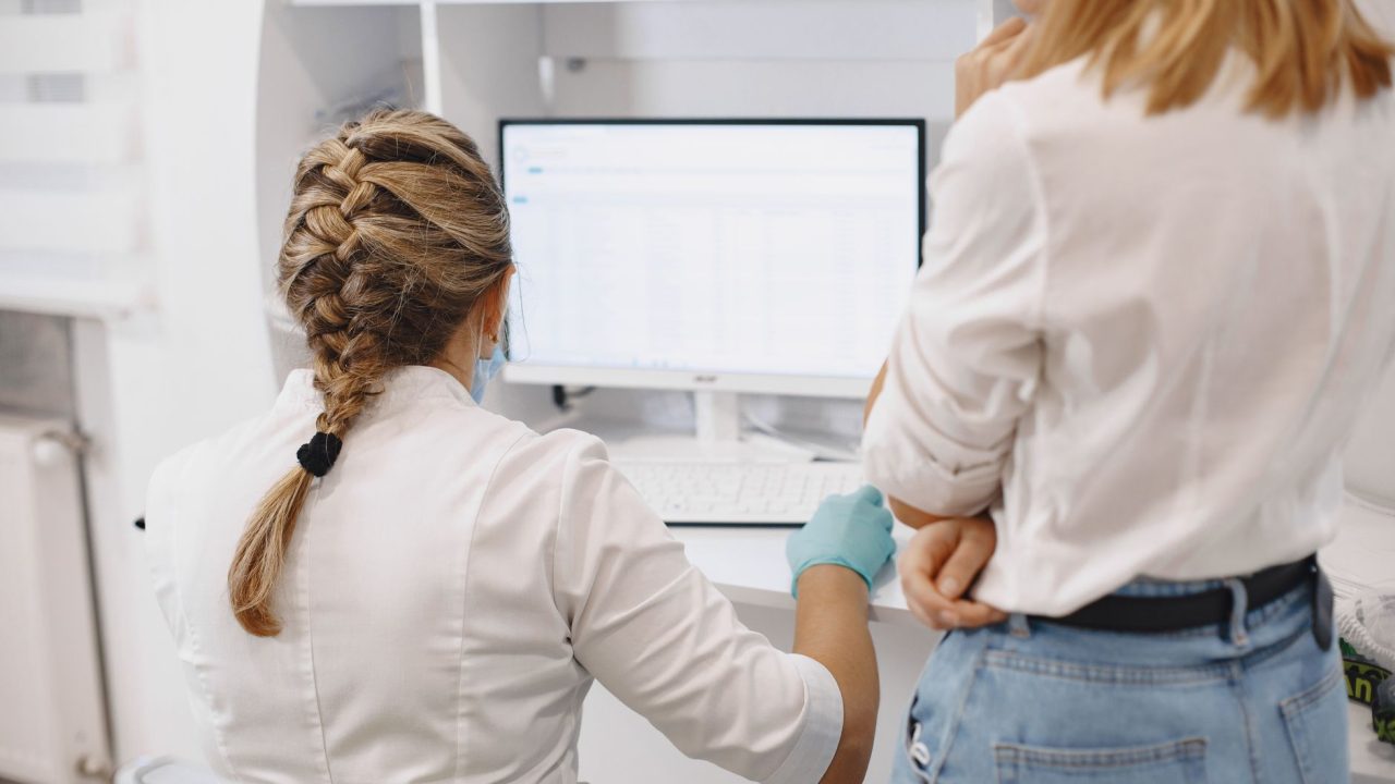 pharmacy software hospital computer